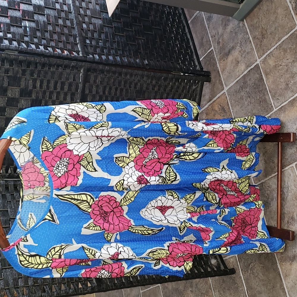 Blue Floral Swing Tunic Top with Pink & White Blooms